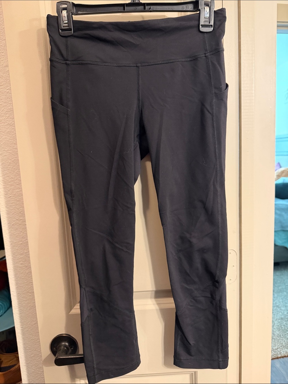 lululemon athletica Black Capri Workout Leggings